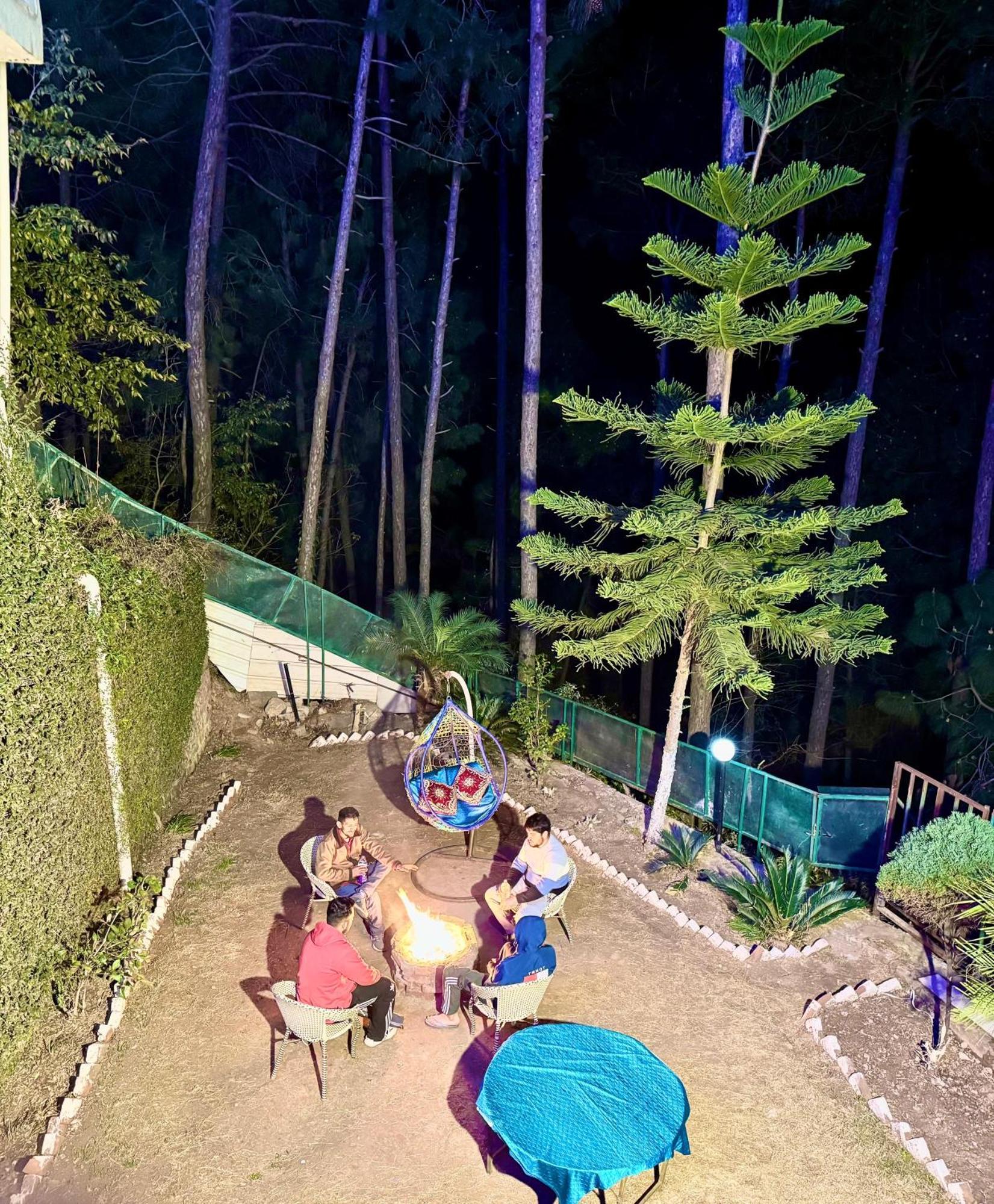 The Tipsy Villa 卡绍利 外观 照片